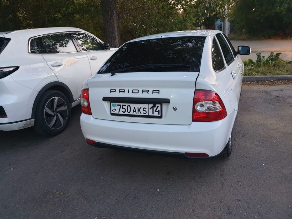 Продам машину (торг уместен)