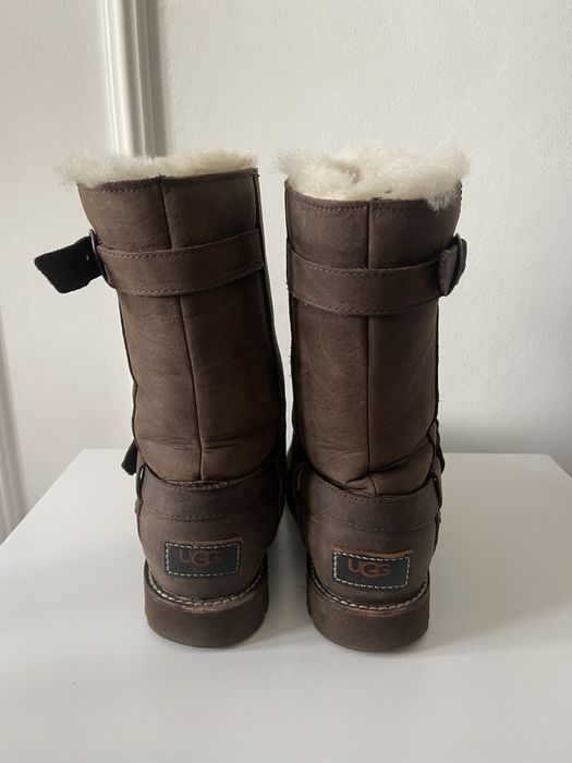 Дамски ботуши UGG