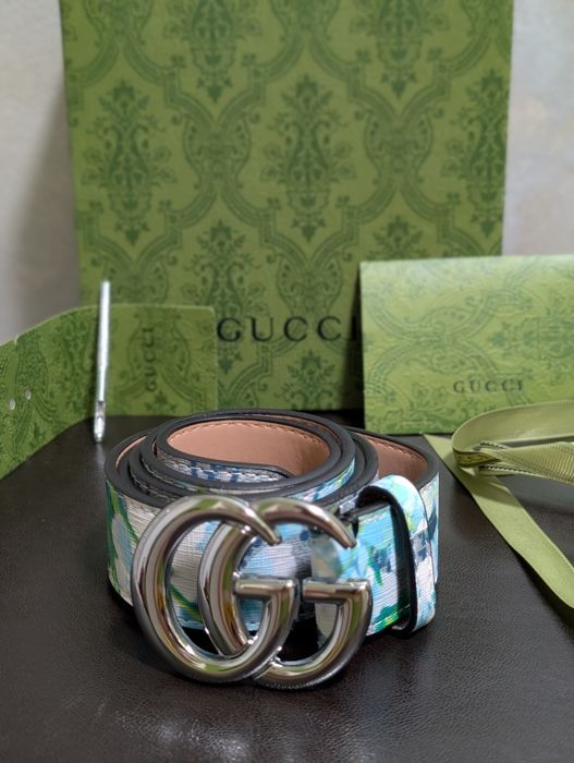 Curea gucci noua