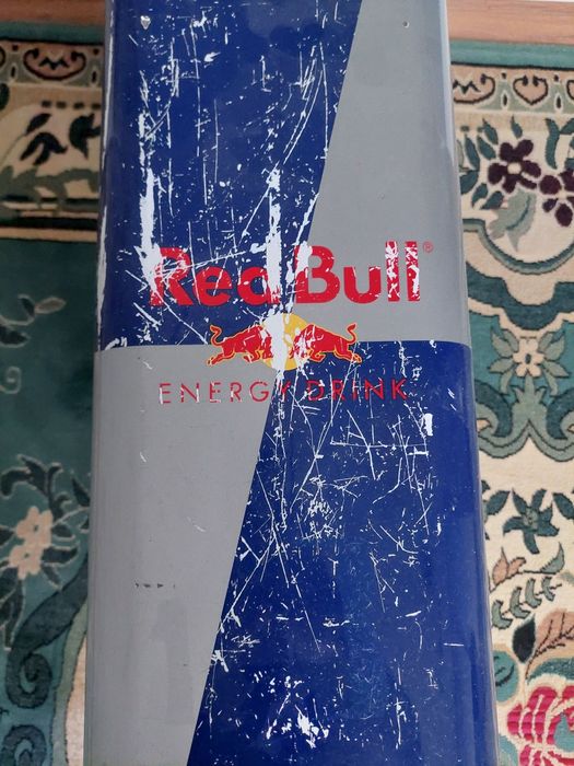 Мини холодильник редбул