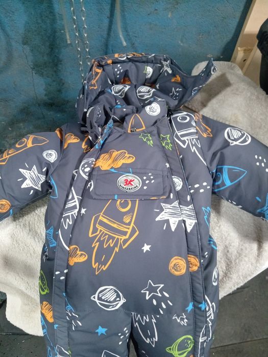 Продам комбинизон детский