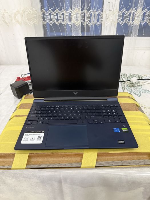 HP Victus 17 | i5 12-avlod | RTX 3050 4GB | 16GB RAM |SSD 2TB