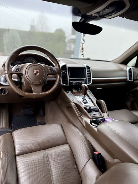 Porche Cayenne GTS V6 2012