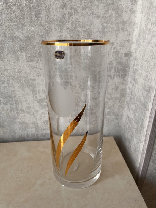 Ваза для цветов, высокая