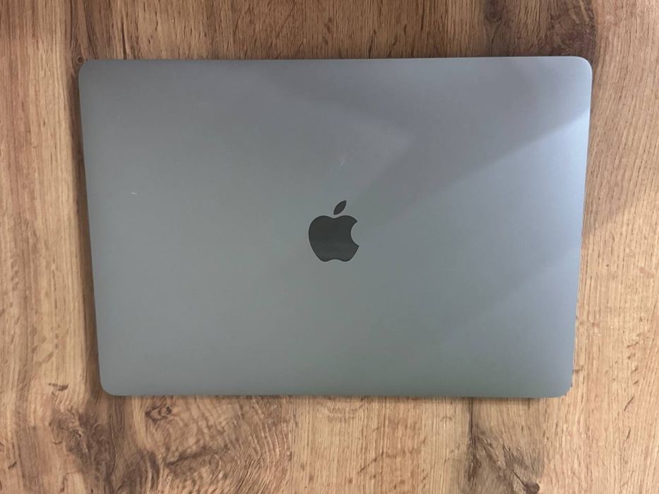 Macbook air m1 2020