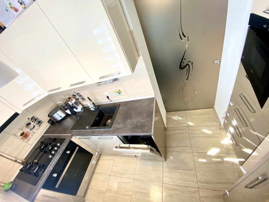 Vand apartament 2 camere, Calea Marasesti nr1