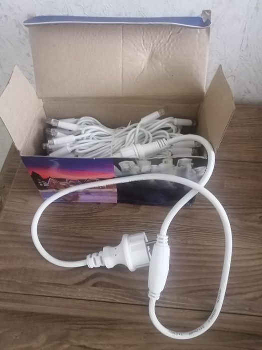 Продается Гирлянды 10 и 5 метровые