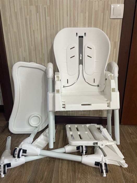 Детский стульчик для кормления