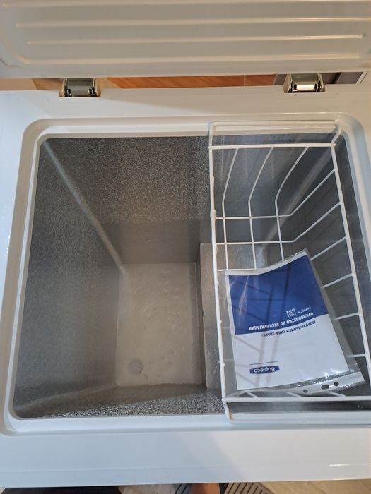 Срочно продам морозильную камеру марки Бирюса