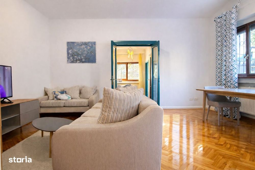 Un apartament cu personalitate, intr-o vila cu farmec – gata de muta