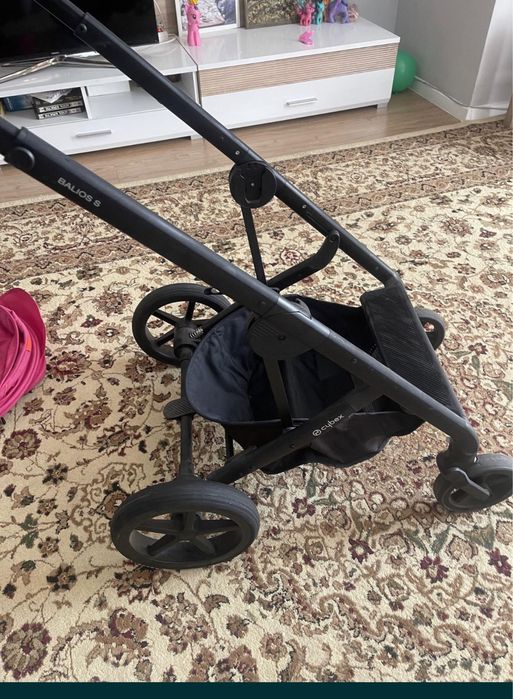 Коляска для девочки cybex