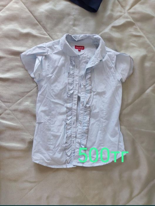 Продам рубашку для школы