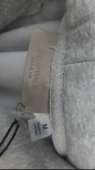 Hoodie от ESSENTIALS новая