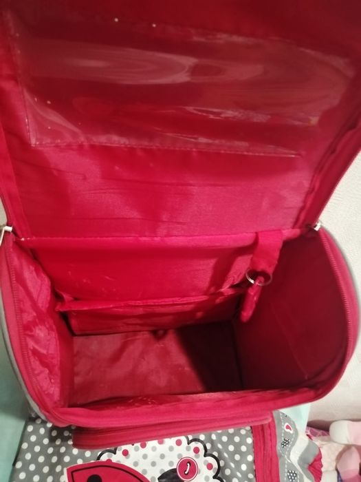 Продам школьный рюкзак.