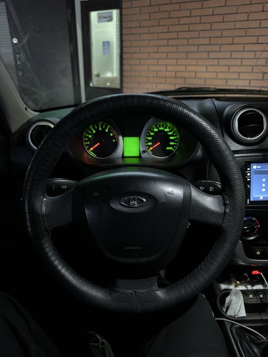 Гранта заводской руль