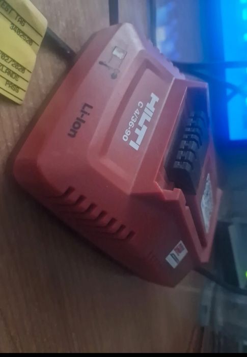 Încărcător hilti c4/36-90