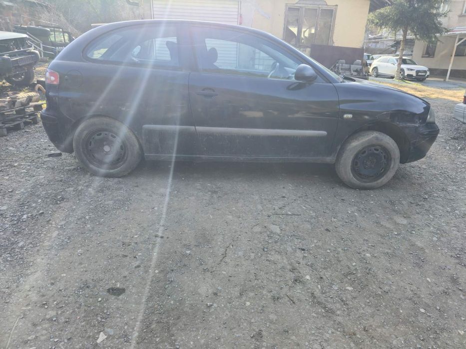 Сеат ибиза 1.4 75кс