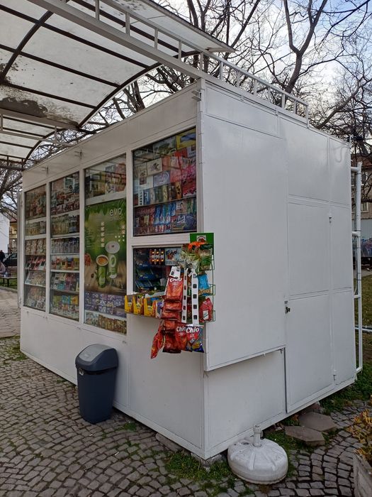 Метален павилион