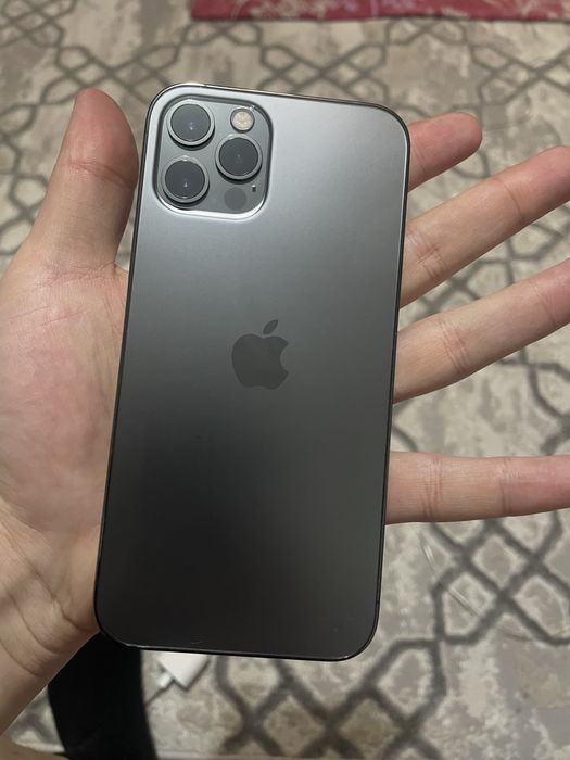 Продам IPhone 12 pro 128 gb