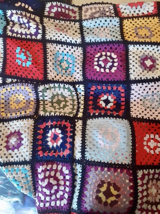 Одеала плетени на една кука/пачуърк