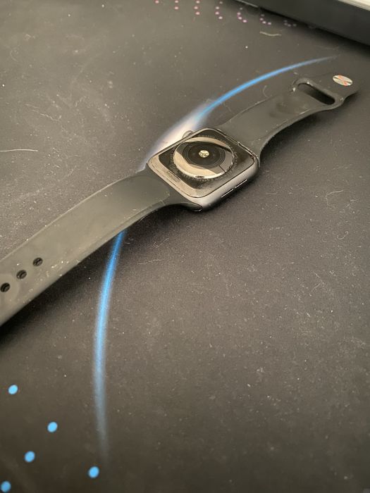 Apple watch colaborare cu nike