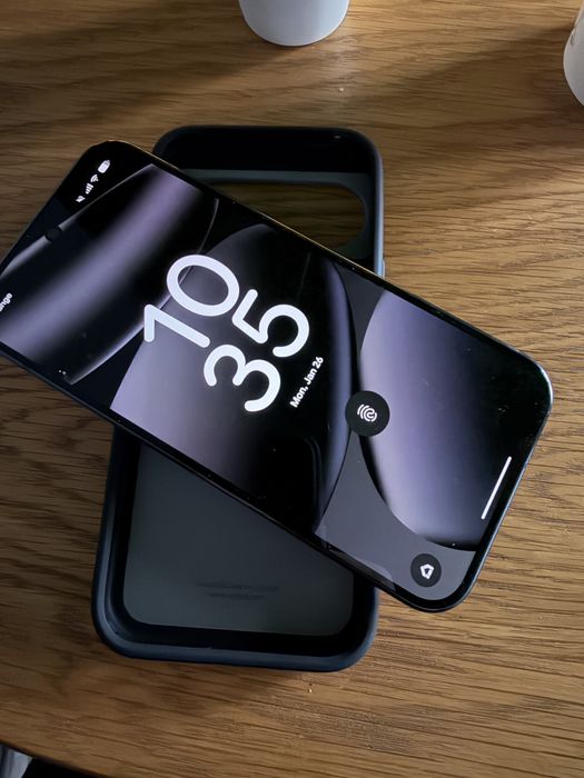 Vand Pixel 10 Pro 128 gb ca nou