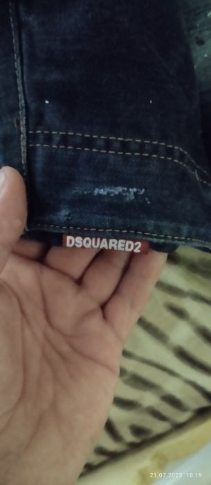 Джинсы DSquared2