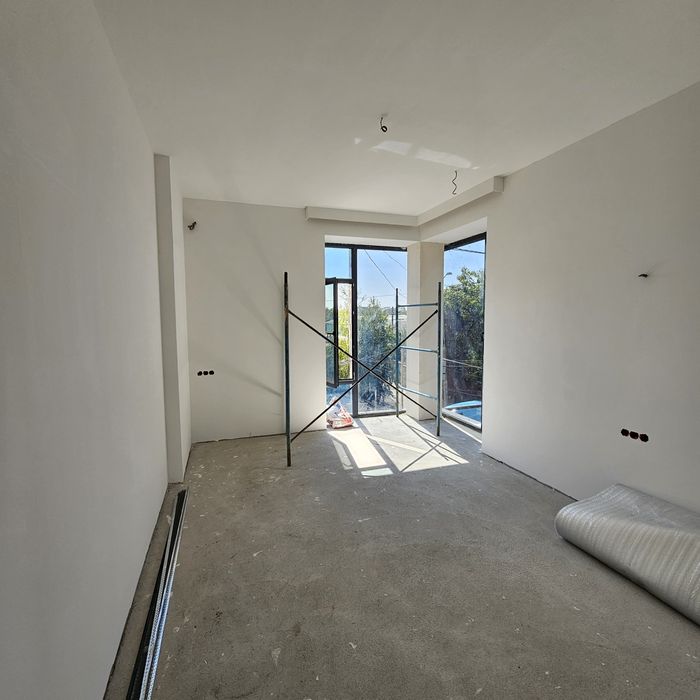 Ул.Шуртепа Луначарский!! 1,5 соток 5 ком. 3 уровня. Евро махалла!!!