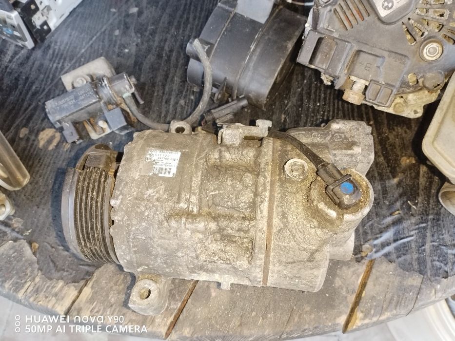 Alternator compresor caseta clapeta debitmetru supapa  bmw seria 1 118