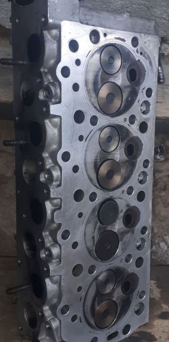 Chiuloasa de Mitsubishi l 200 anul 2006