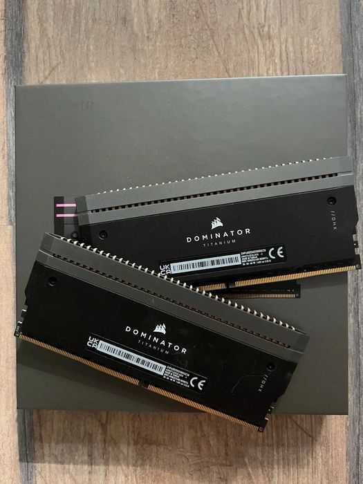 Рам памет Corsair Dominator Titanium 48GB (2x24GB) 8000MHz CL38 DDR5