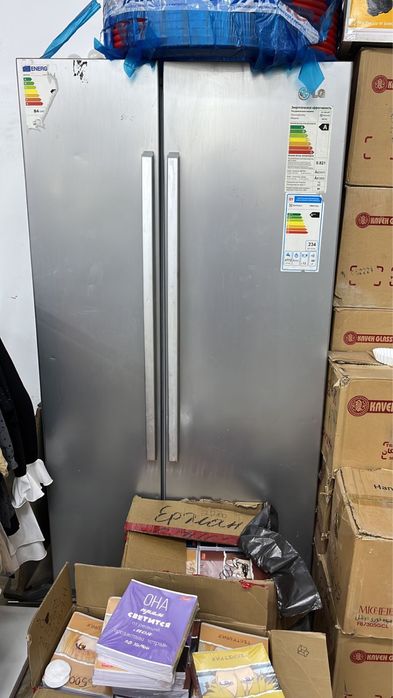 Холодильник двух дверный LG