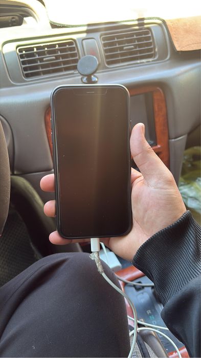 Айфон 11 (гб128)