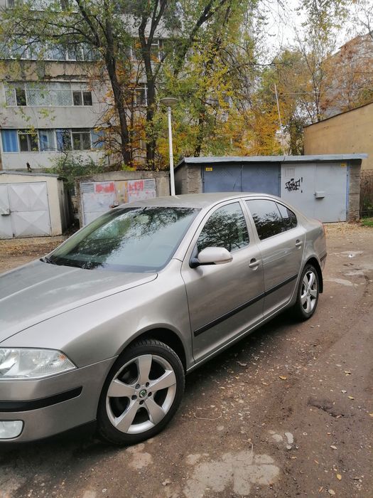 Skoda Octavia 2 - 1.8 TSI (160 CP) - Interior piele bej