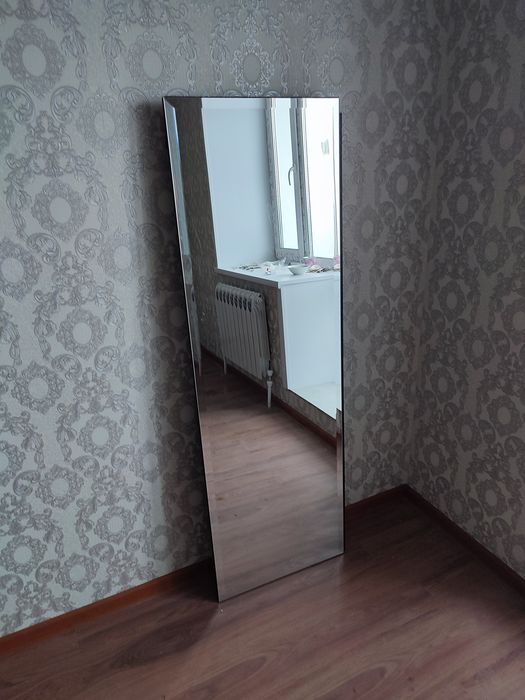 Продам зеркала б/ у разных размеров