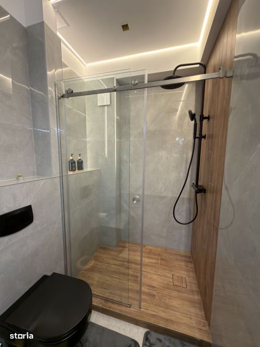 Apartament cu vedere spectaculoasa la mare si lac