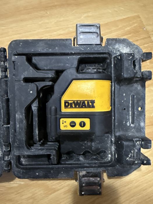 Dewalt DW088 Лазерен Нивелир