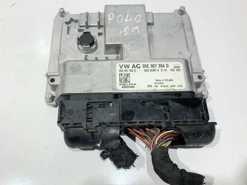 Calculator motor ECU Volkswagen Polo VI facelift AW 05C907394D 1.0 tsi
