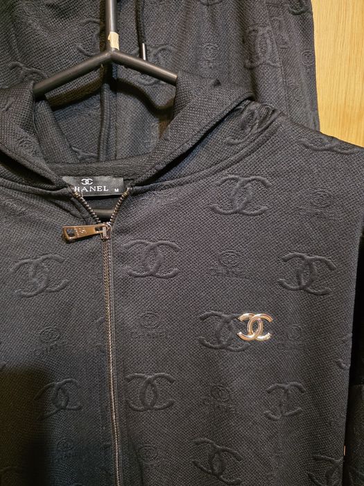 Красив екип CHANEL - в черно и в бяло