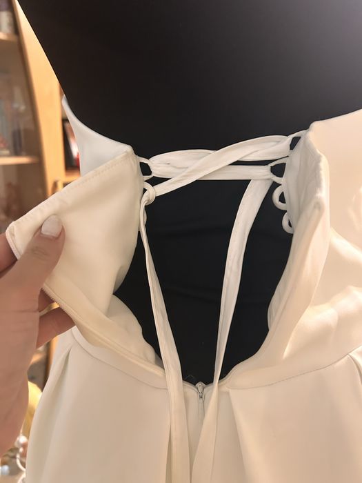 Rochie de mireasa noua