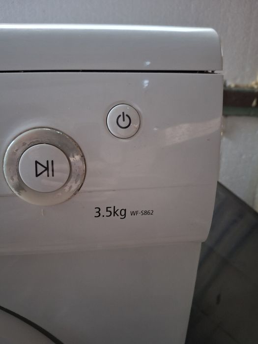 Стиральная машинка автомат