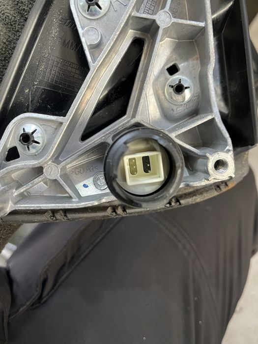 Огледало бмв х1 е84 фейслифт ( ogledalo bmw x1 e84 LCI )