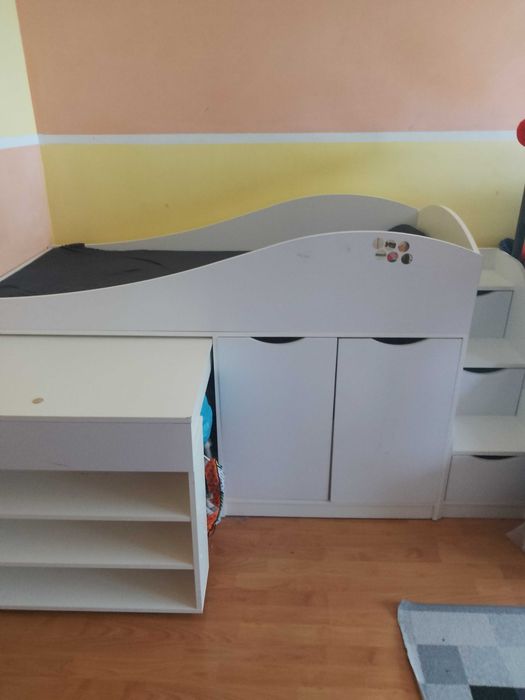 Детско легло с леки забележки