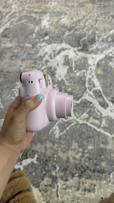Instax 12 mini с чехлом