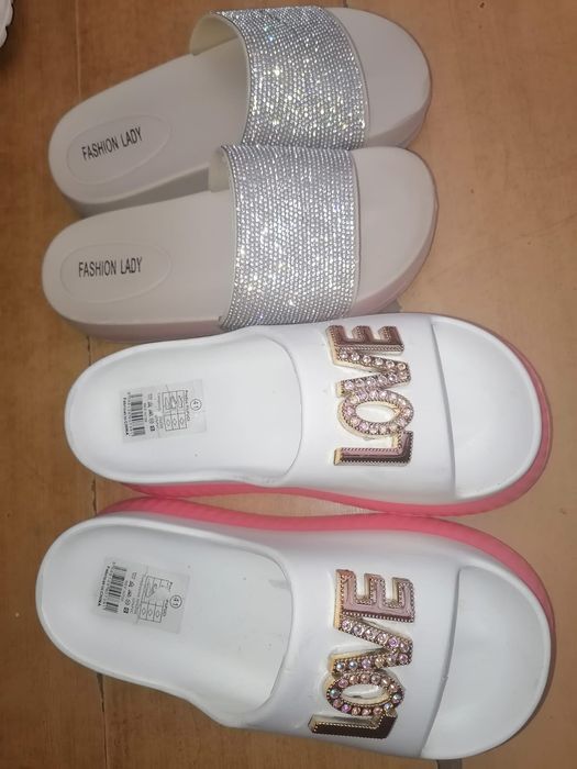 Papuci de fete culoare crem