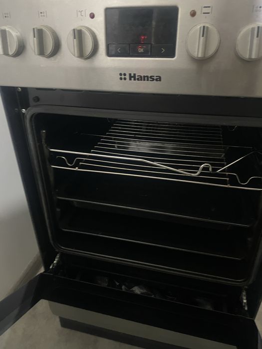 Продам плиту Hansa в отличном состояние