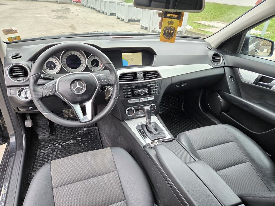 Mercedes C 220 CDI 2012 Automat  AMG Facelift 7-GTRONIC Deosebit