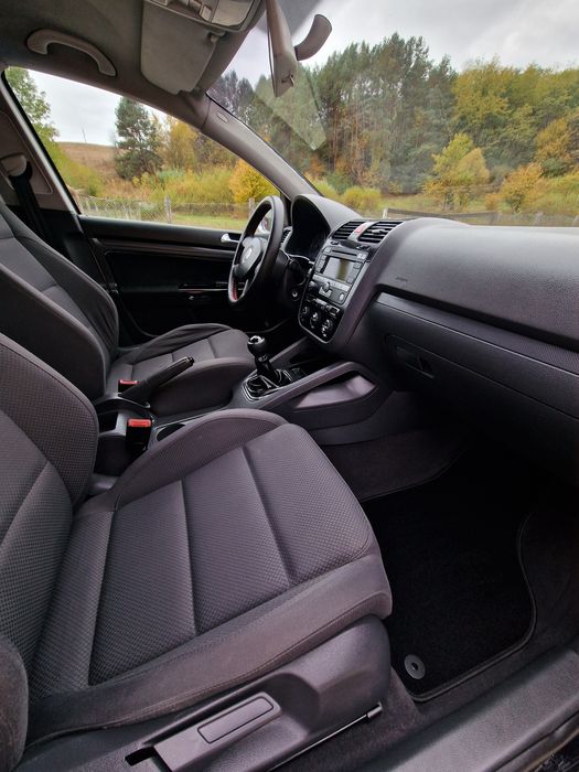 VOLKSWAGEN Golf 2005 — imagine 5