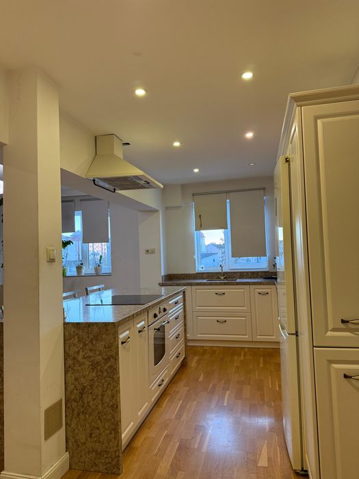 Apartament 4 camere de vânzare în Bistrița