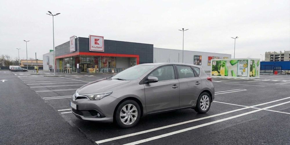 Toyota Auris 2013